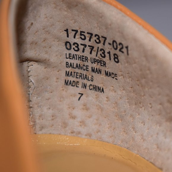 New Colin Stuart Tan Leather Pointed Toe Heels Pumps Size 7 - Picture 7 of 8